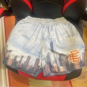 Eric Emanuel skyline shorts size Large